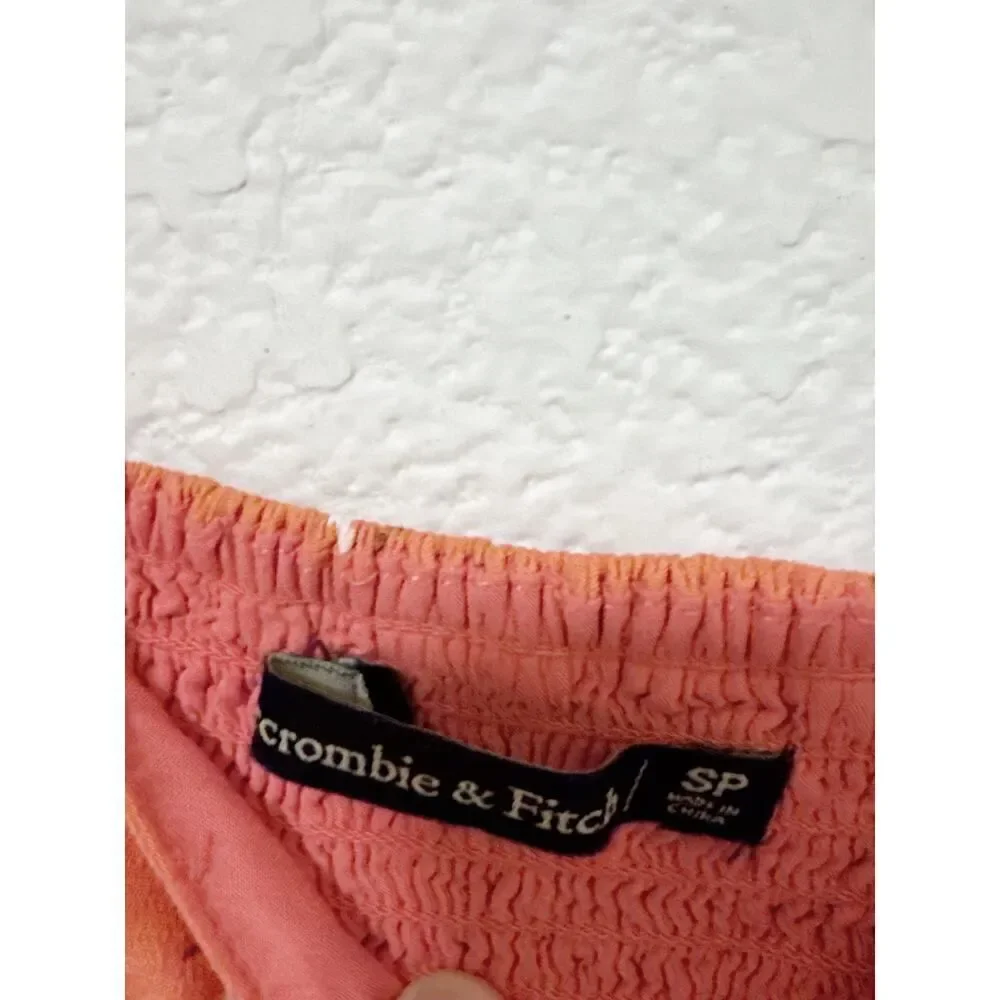 Abercrombie & Fitch peach coral floral mini dress in size Small Petite